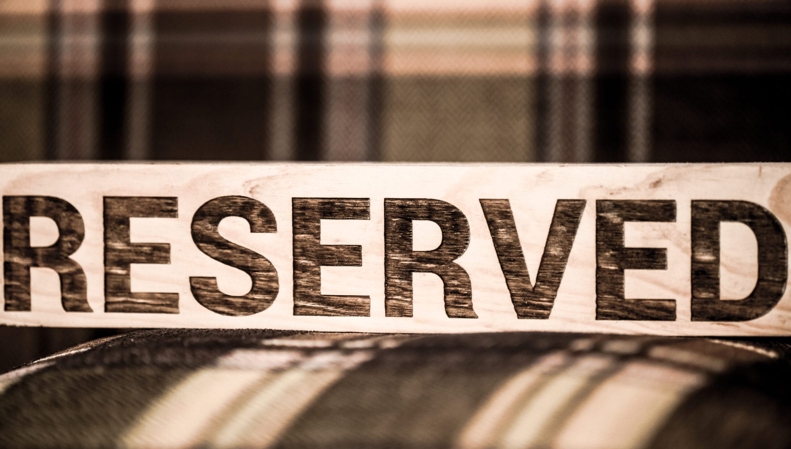 Špatná správa rezervací v restauraci – jak RestoCraft pomáhá českým podnikům zvyšovat zisky